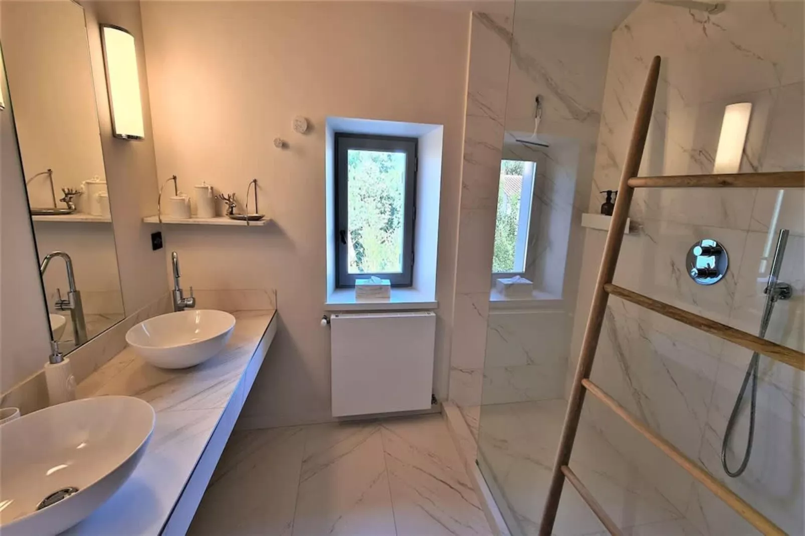 Mas prestigieux au coeur de Saint-Remy-de-Provence-Badezimmer