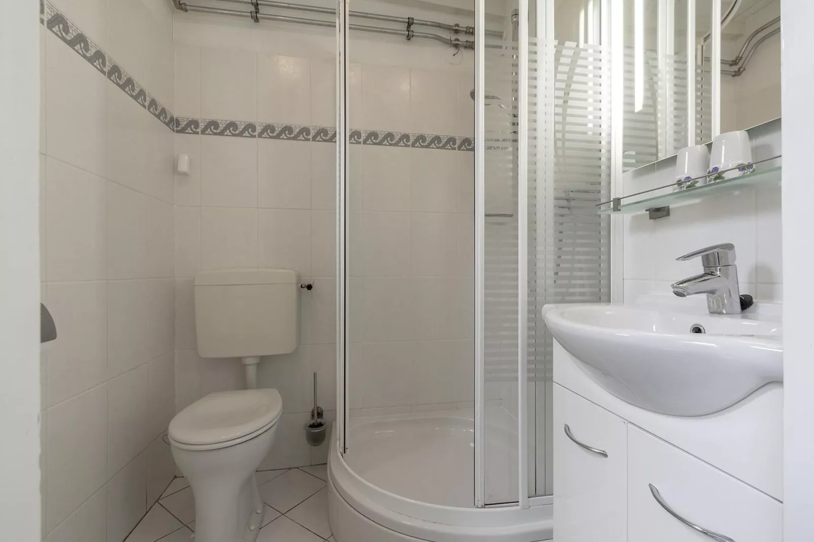 Duinland 183-Badezimmer