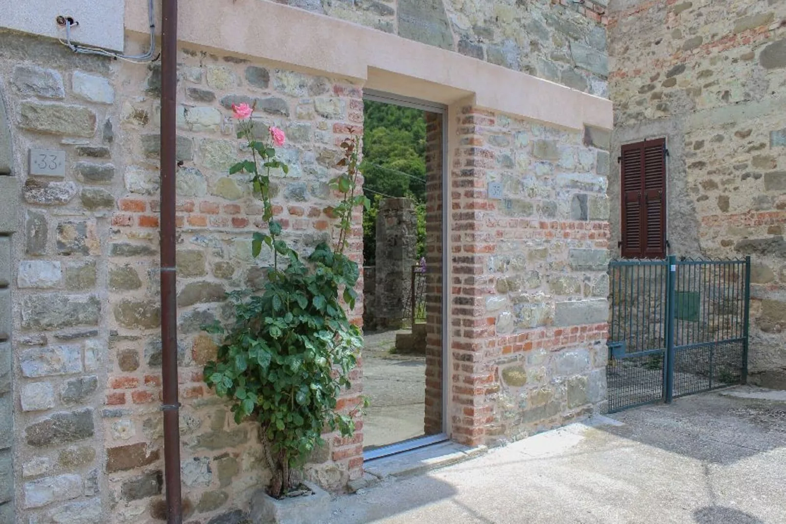 Castello di Argigliano 3-Exterior summer