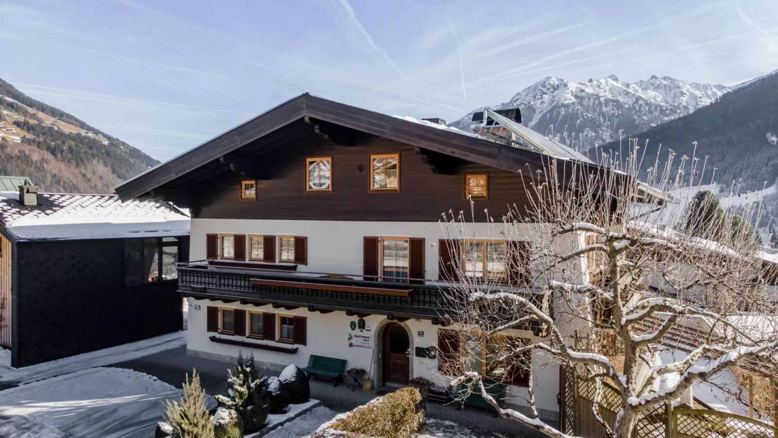 Röck XL-Exterior in winter