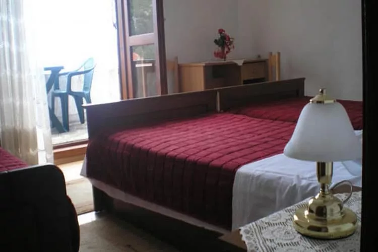 Guest House Hazdovac - Double Room with Balcony and Sea View 2