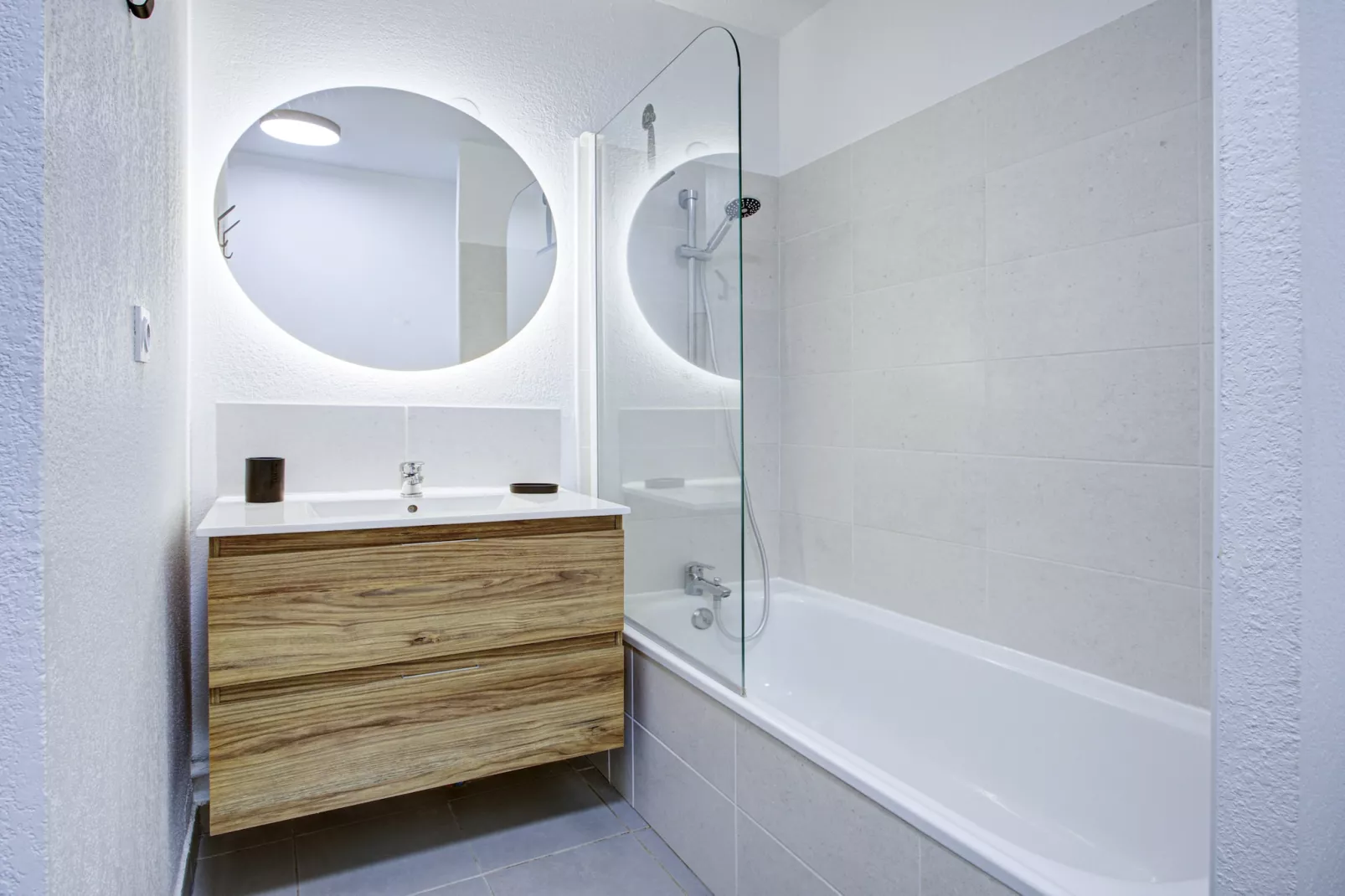 D. la Massane A N°201 - 2P4-Bathroom