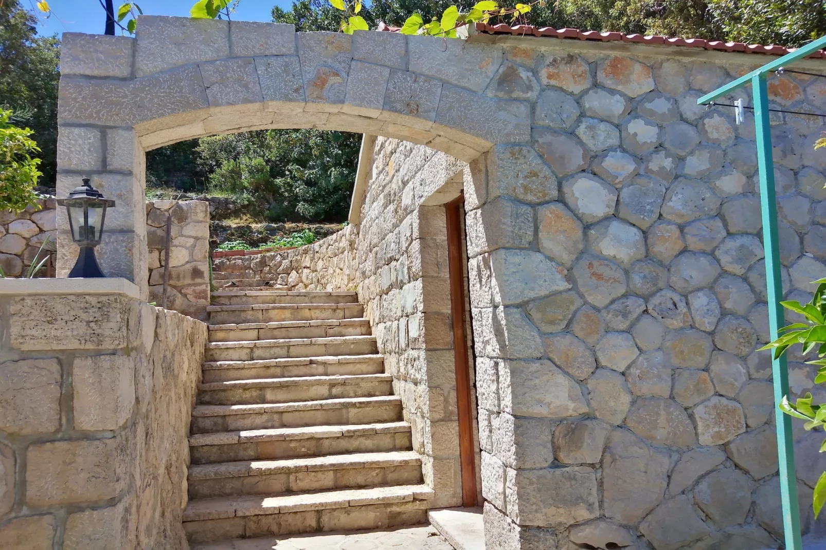 Guest House Hazdovac Rooms - Two Bedroom Apartment with Terrace and Sea View-Outdoor