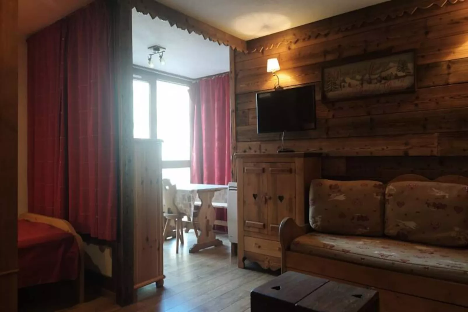 Résidence Eskival-Untagged