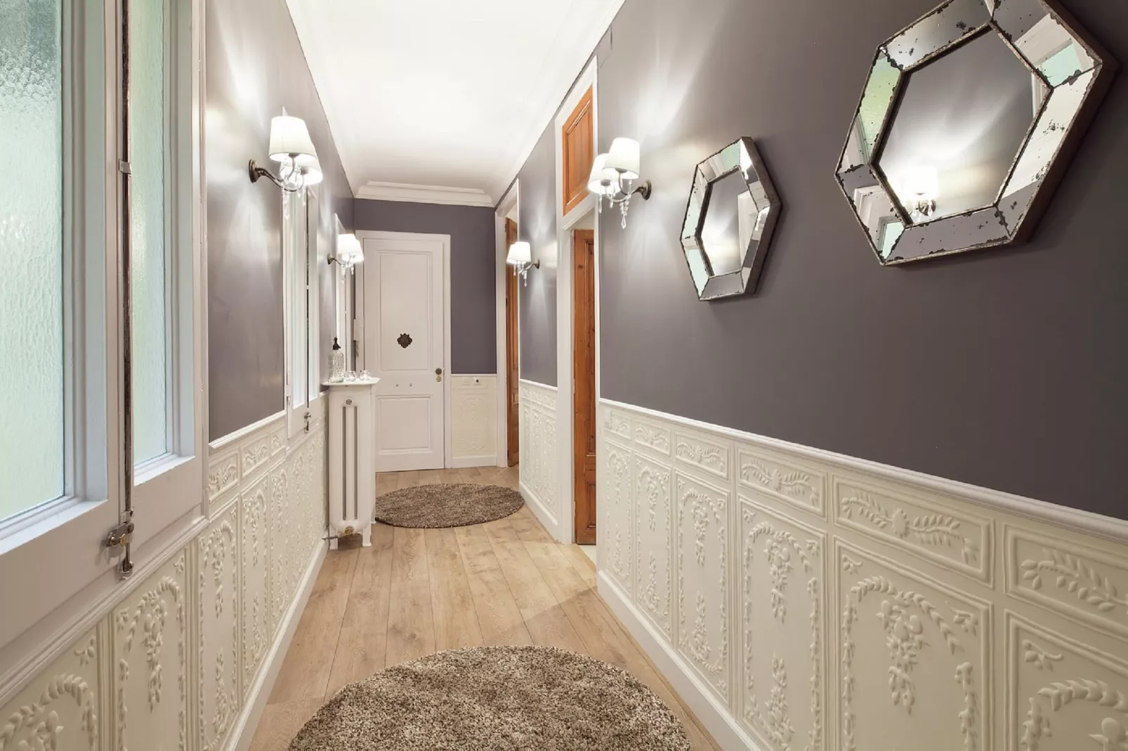 Catalunya Palace Apartment-Palier