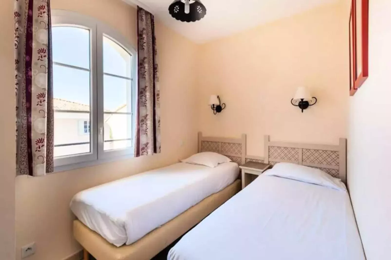 Les Coteaux de Pont Royal en Provence - maeva Home - Image-tags.