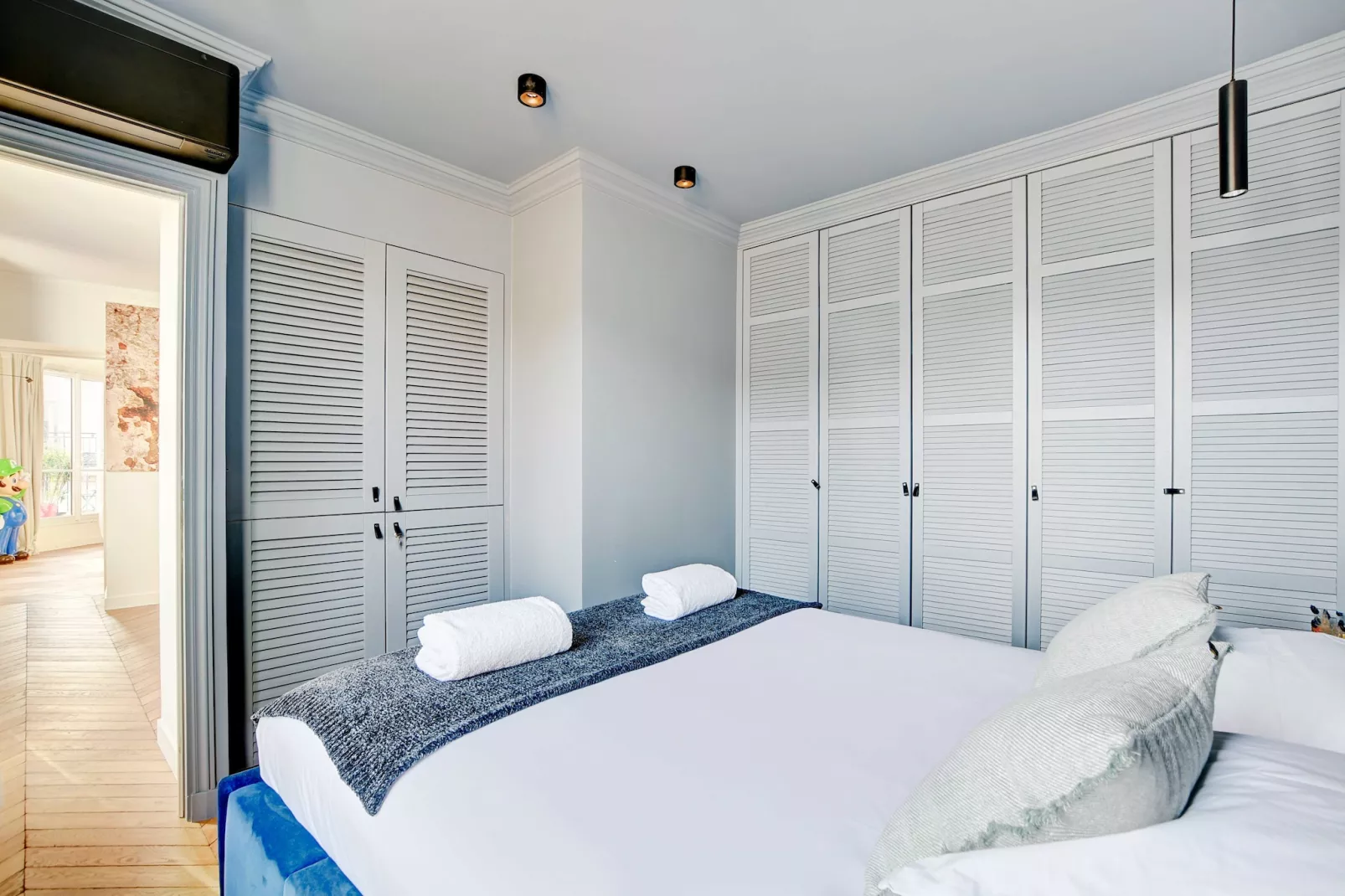 TC-21-SEBASTOPOL-M-Untagged