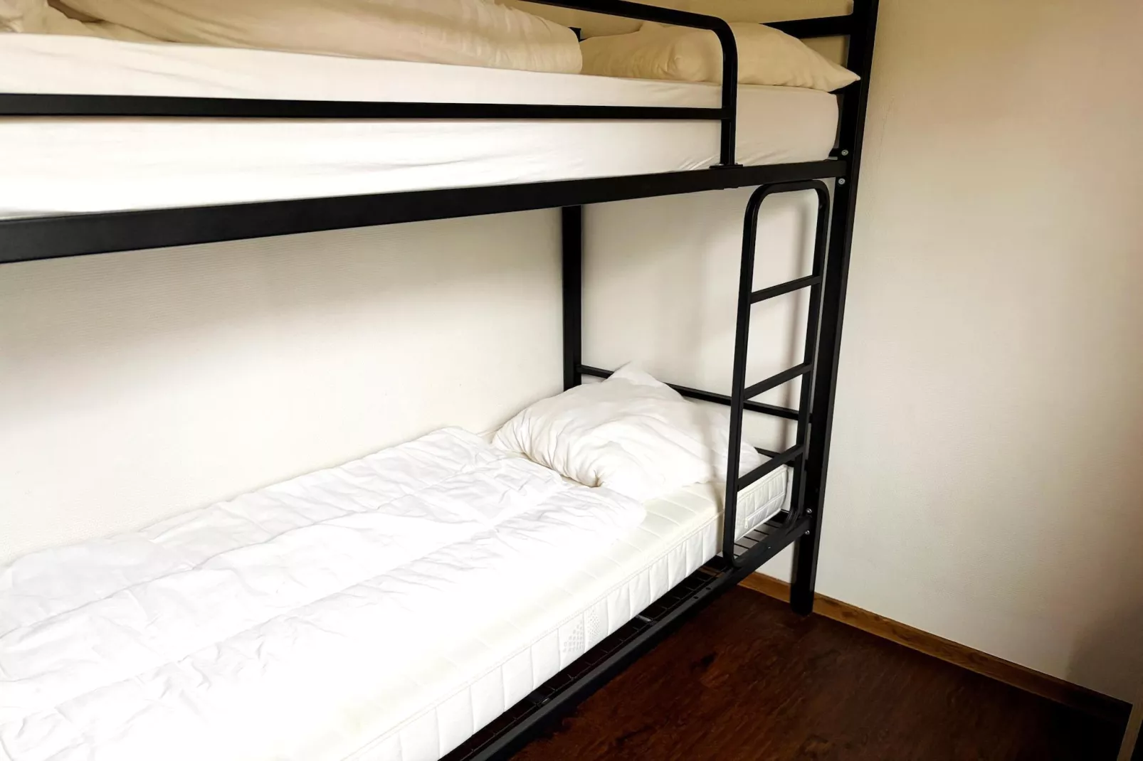 6P Standard-Schlafzimmer