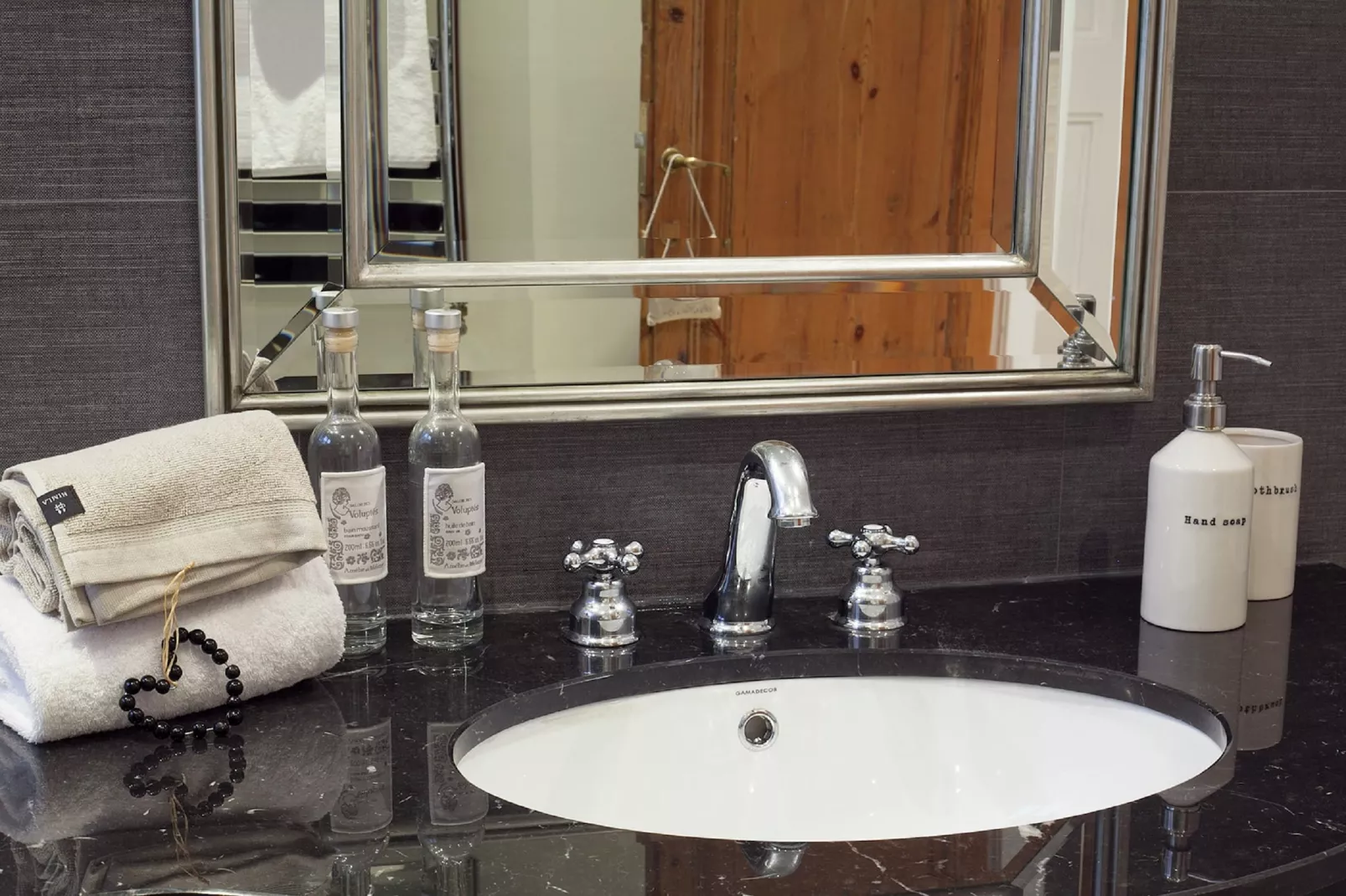 Catalunya Palace Apartment-Salle de bain