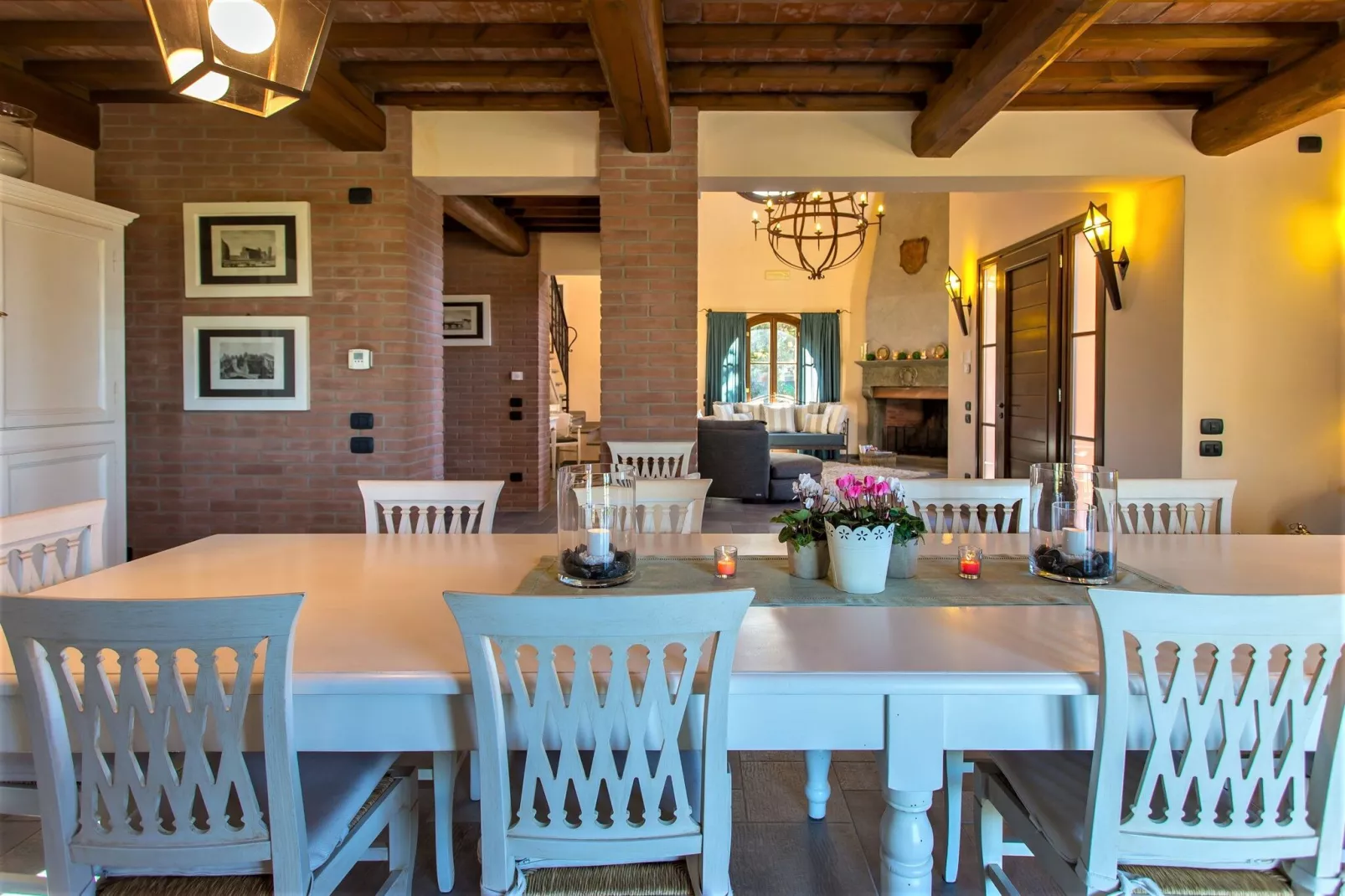 Villa Celli Sei-Salle à manger