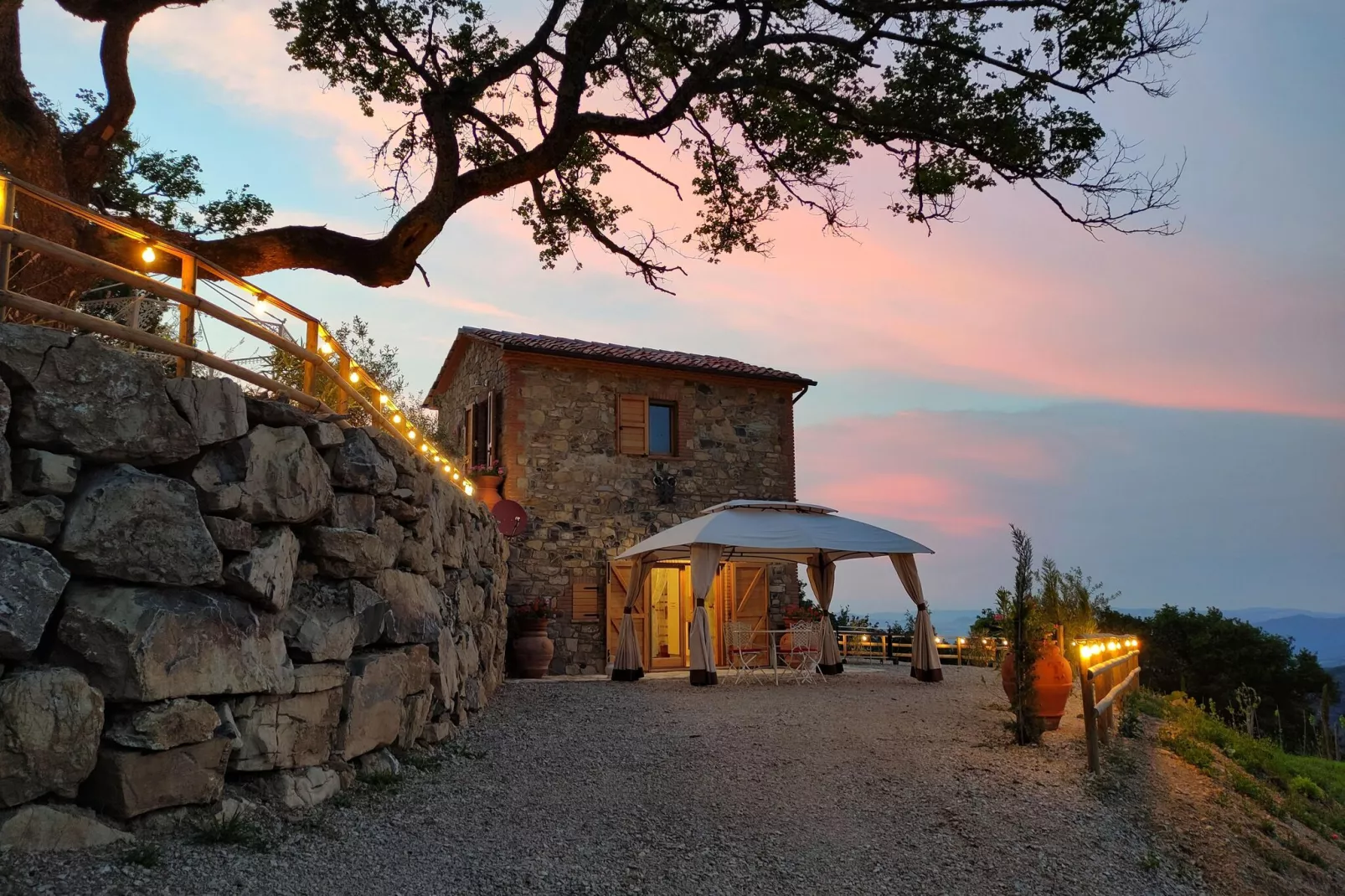 Villa Pratini-Exterior summer