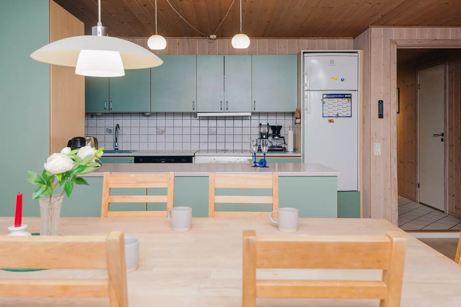 Tranquil Oasis in Rindby - Indoor