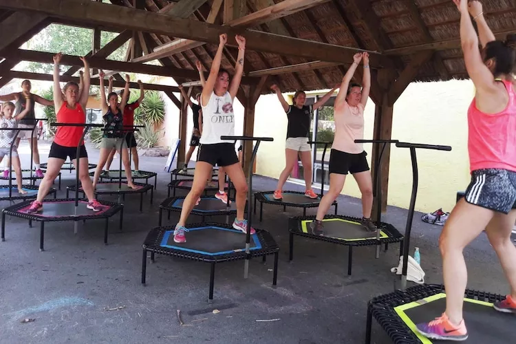 Camping L'Air Marin Vias-Plage  Mobilhome ACAPULCO 3CH - Installations du parc