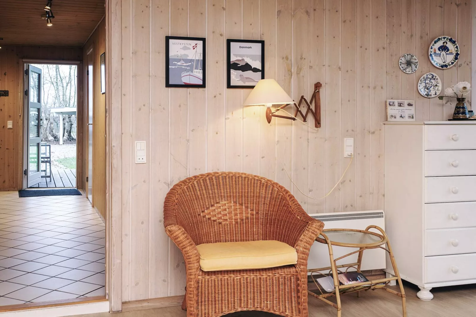 Tranquil Oasis in Rindby - Indoor