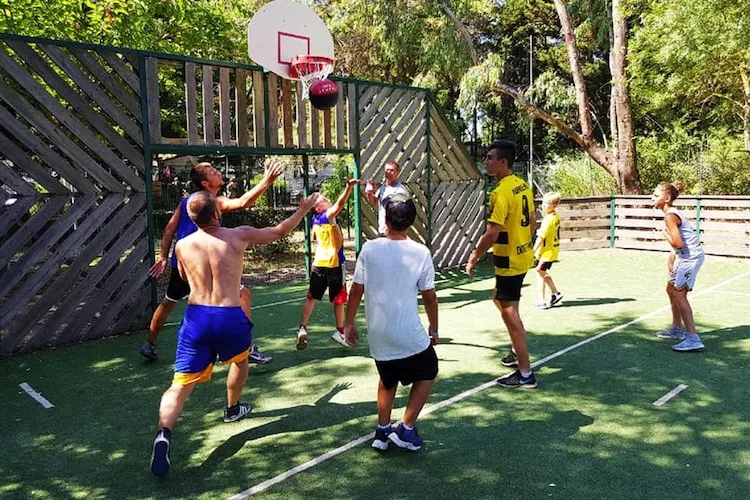 Camping L'Air Marin Vias-Plage  Mobilhome MEXICO 2CH - Installations du parc