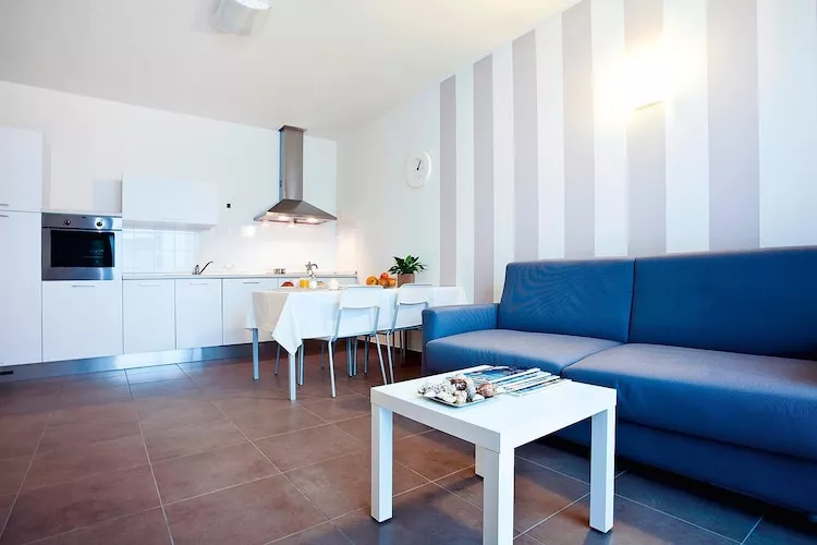 	Residence Riviera Palace Two-room Apartment-Dining room