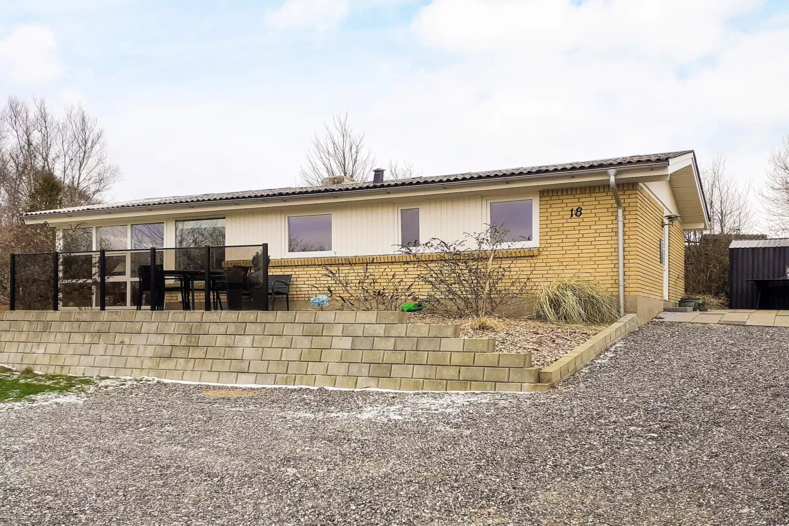 5 person holiday home in Roslev