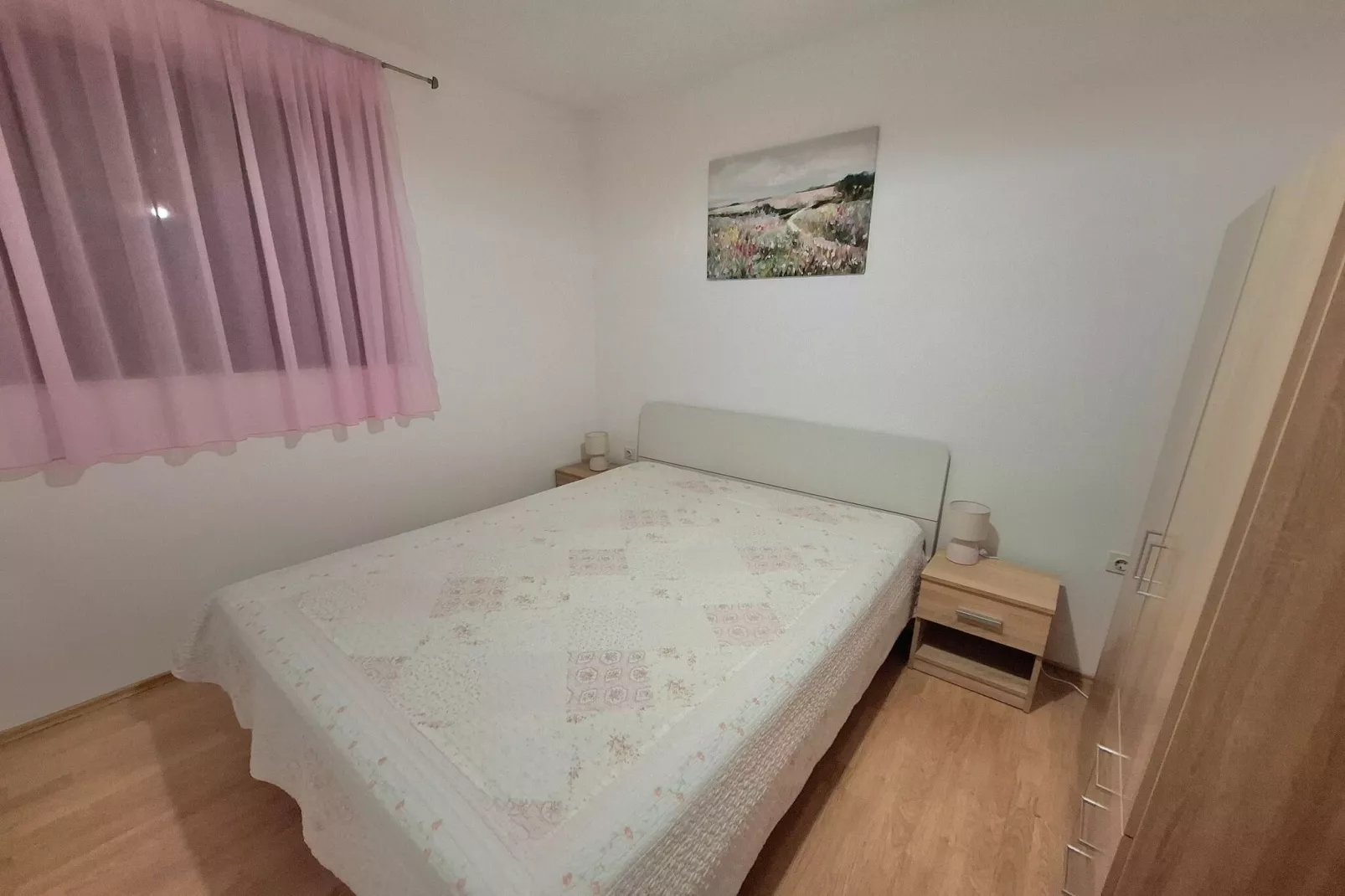 Guest House Old Town View- One Bedroom Apartment (3 Adults)-Chambre