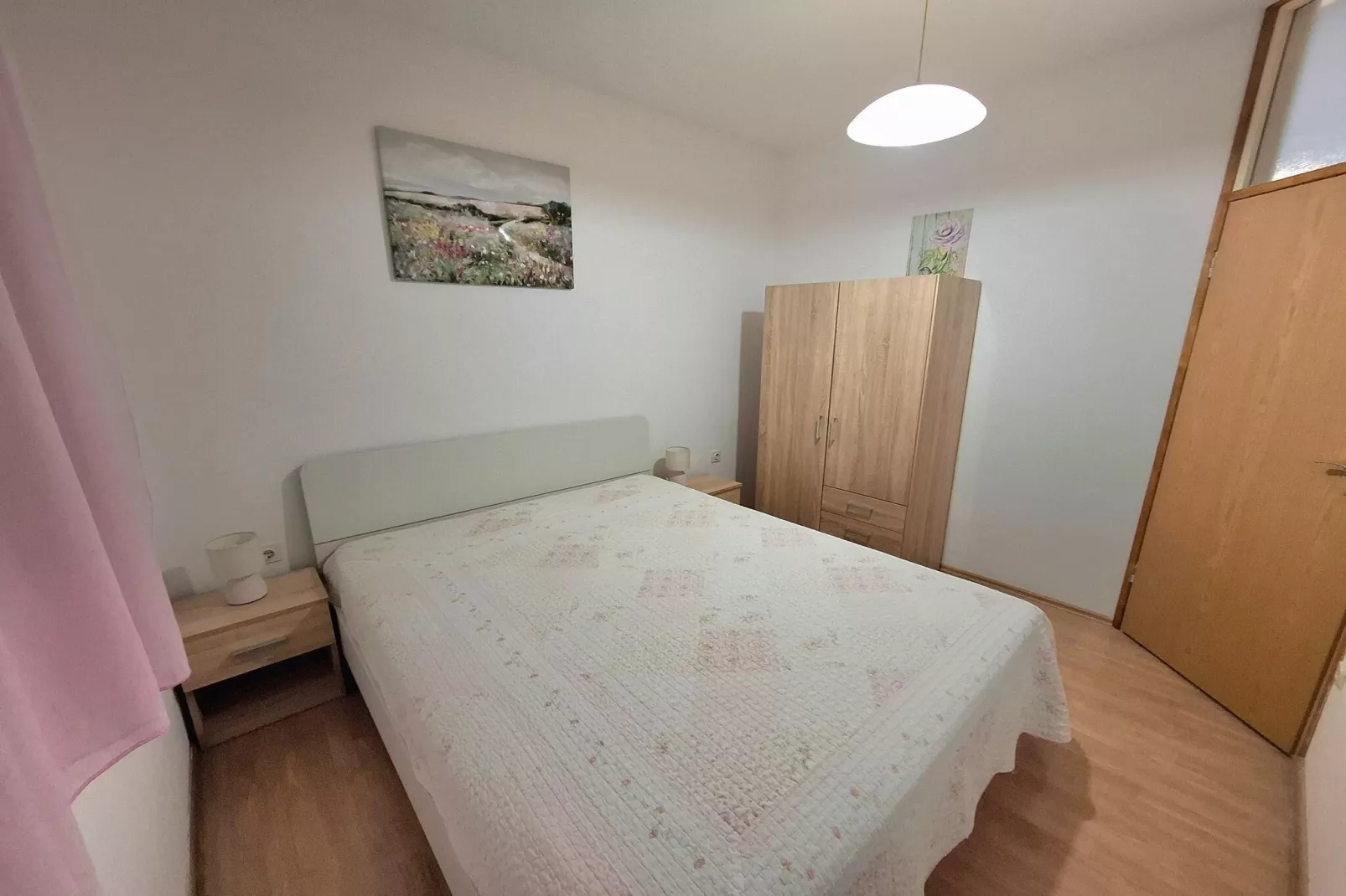 Guest House Old Town View- One Bedroom Apartment (3 Adults)-Chambre