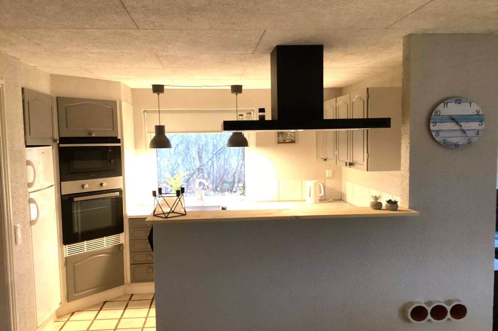 2 Bath,w/seaview,Premium-Indoor