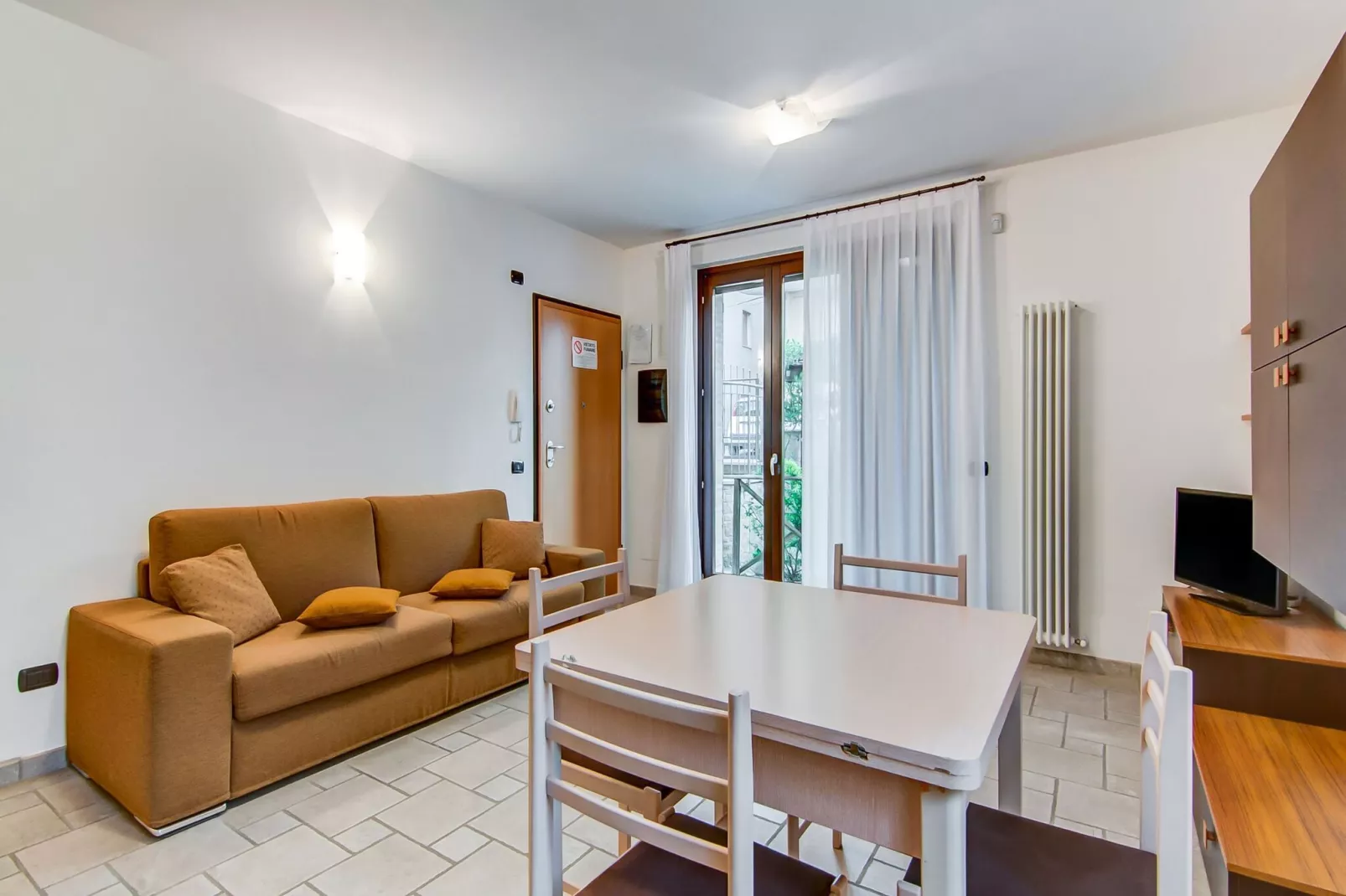 Rose di Fratta 1-2-4-Living room