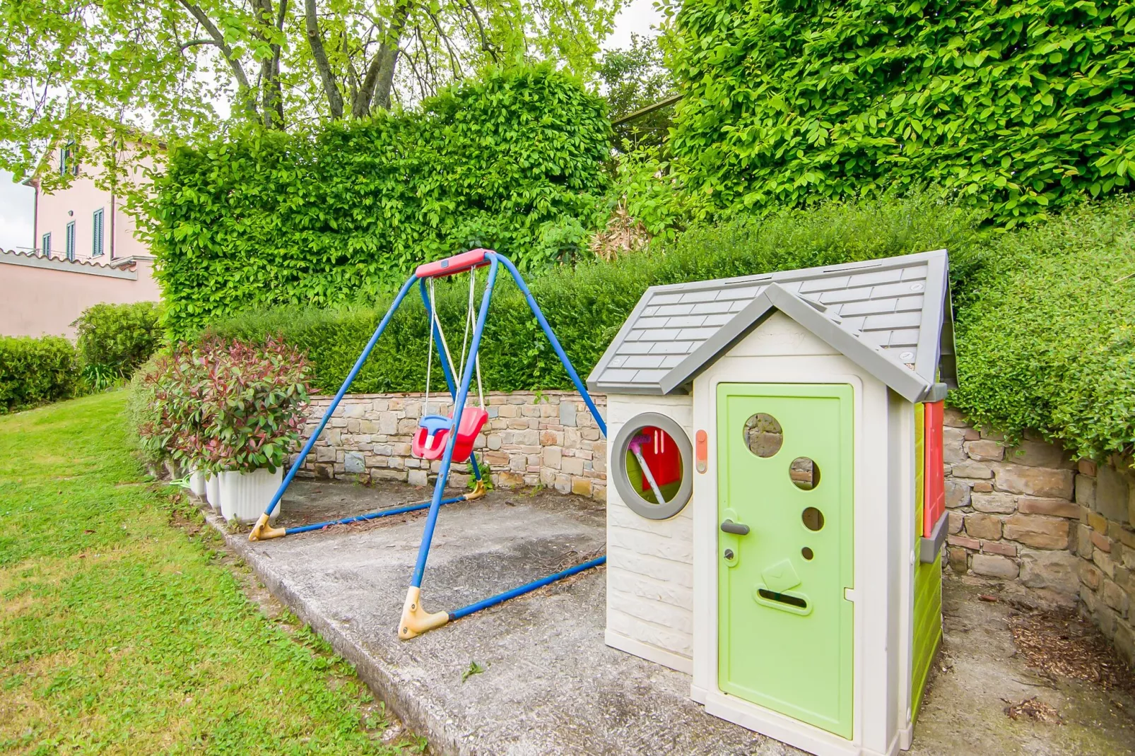 Rose di Fratta 1-2-4-Park facilities