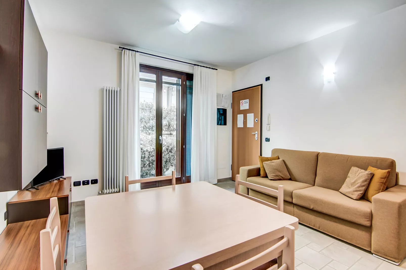 Rose di Fratta 1-2-4-Living room