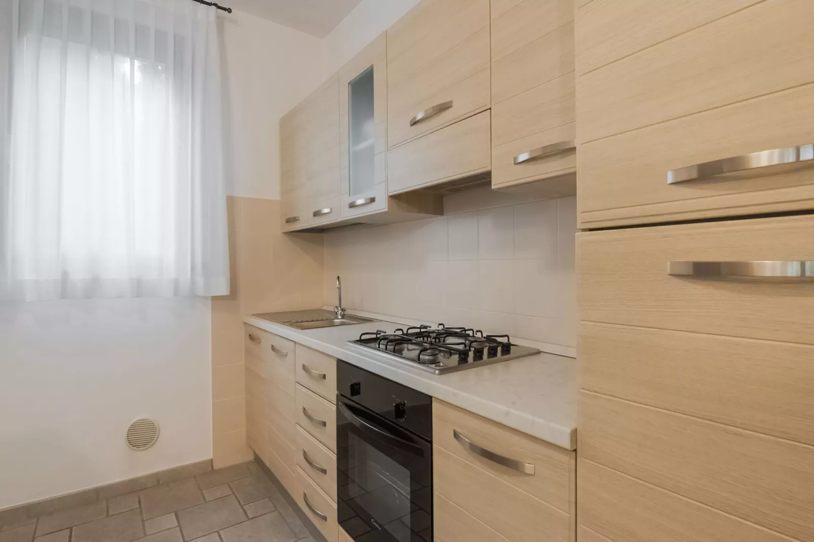 Rose di Fratta 1-2-4-Kitchen