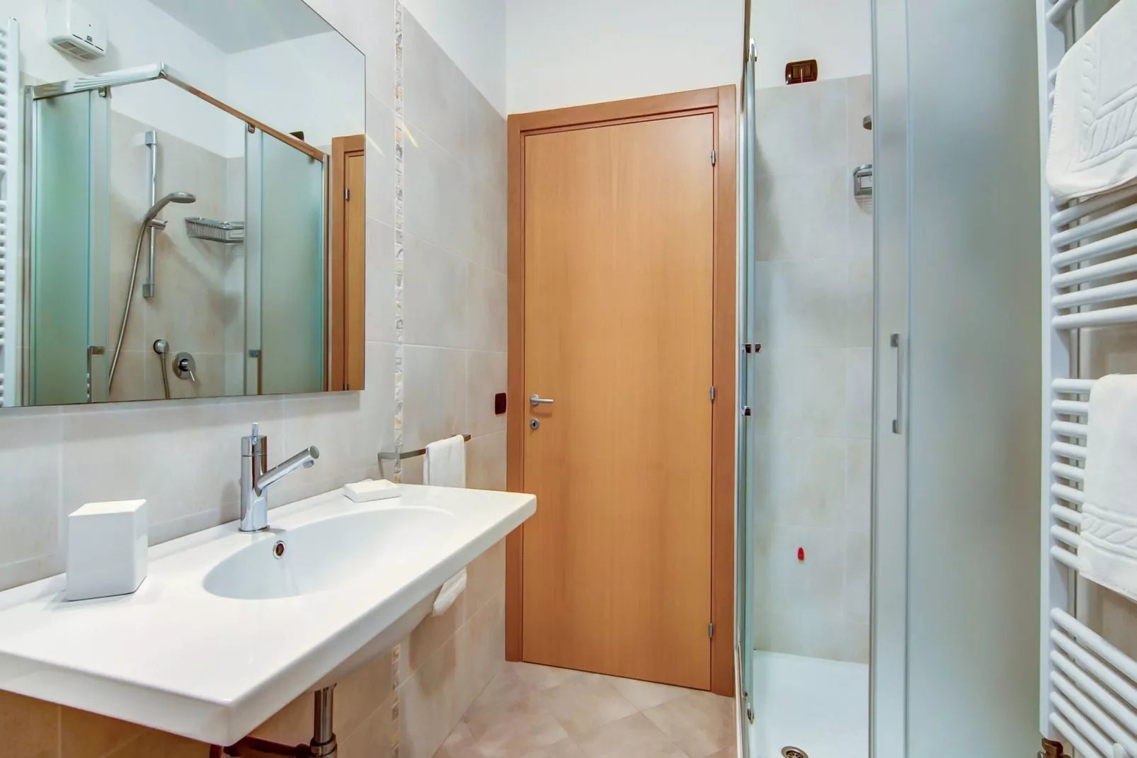 Rose di Fratta 1-2-4-Bathroom
