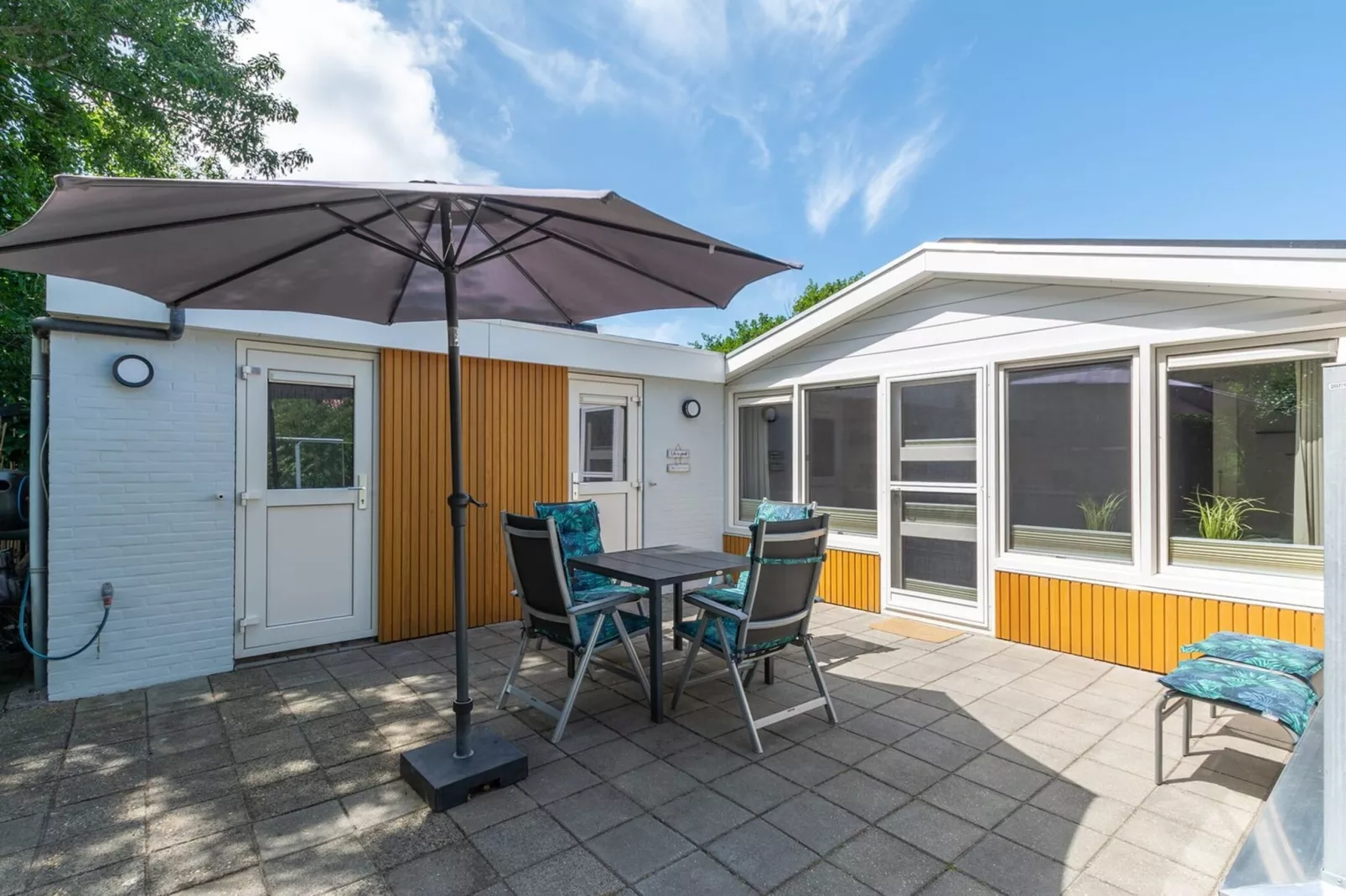 Garnekuul 49-Terrace balcony