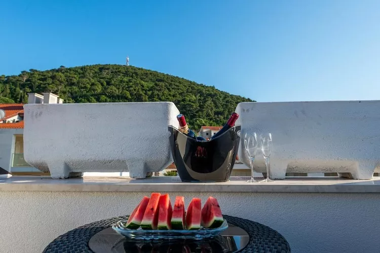 Apartments Arla Exclusive - Premium One Bedroom Apartment with Balcony