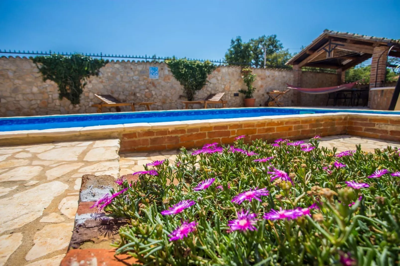 Apartments Andre Poreč - Two bedroom Apartment with Balcony and Pool (Emma)