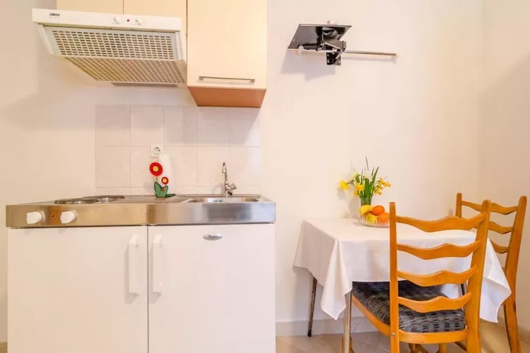 Apartments Villa Ivka- Studio Apartment