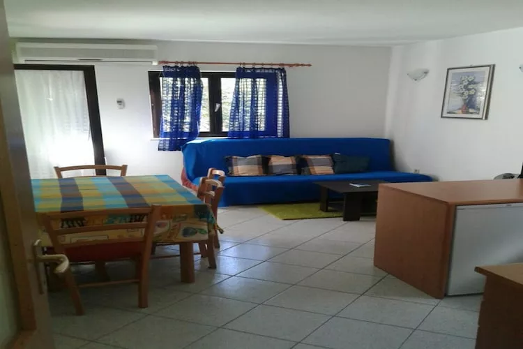 Apartments Magda - Two Bedroom Apartment with Terrace and Garden View(A2) - (ST)