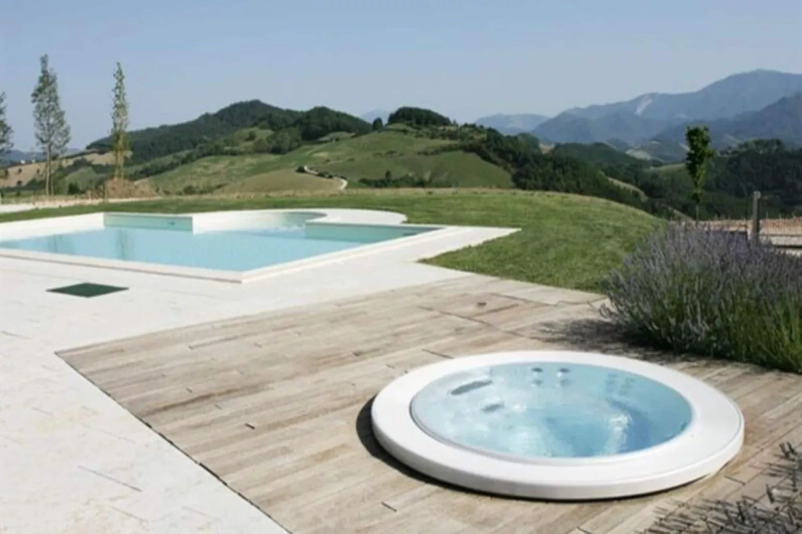 Contadino P1-Pool