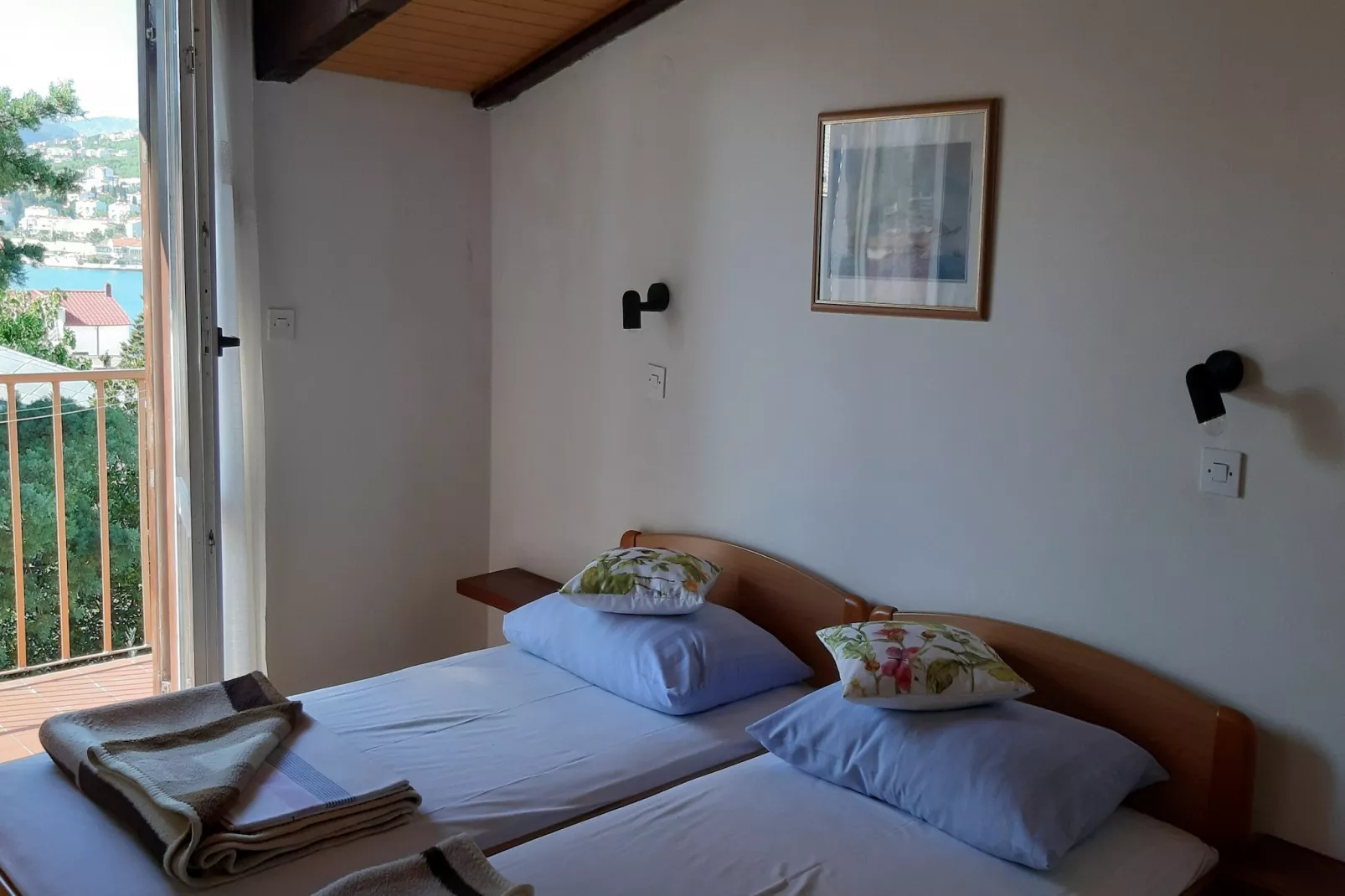 Apartments Oleander Selce- Two bedroom apartment with Balcony and Sea View (4+1)