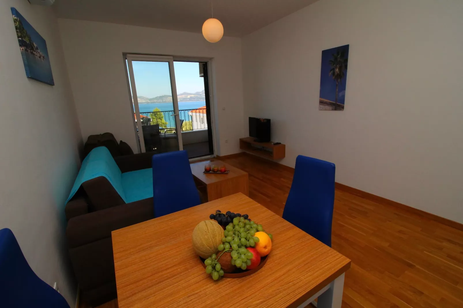 Apartments Kula - Comfort One Bedroom Apartment with Balcony and Sea View - A3