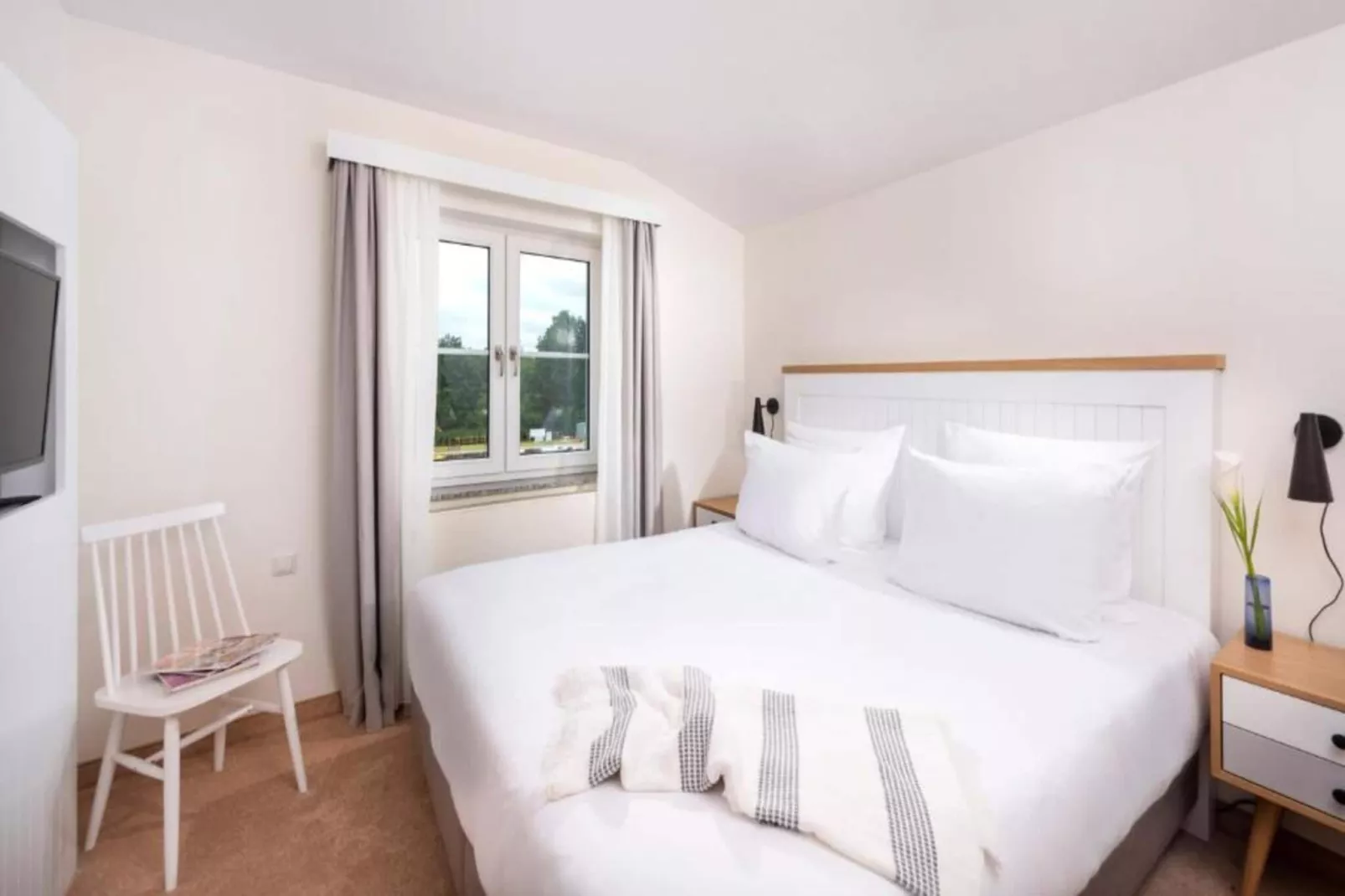 Marina 1 Bedroom Apartment 3 guest