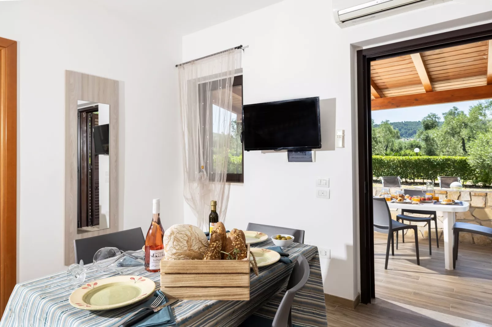 I Tesori del Sud - App 2-roomed - 2/3 pax ground floor-Salle à manger