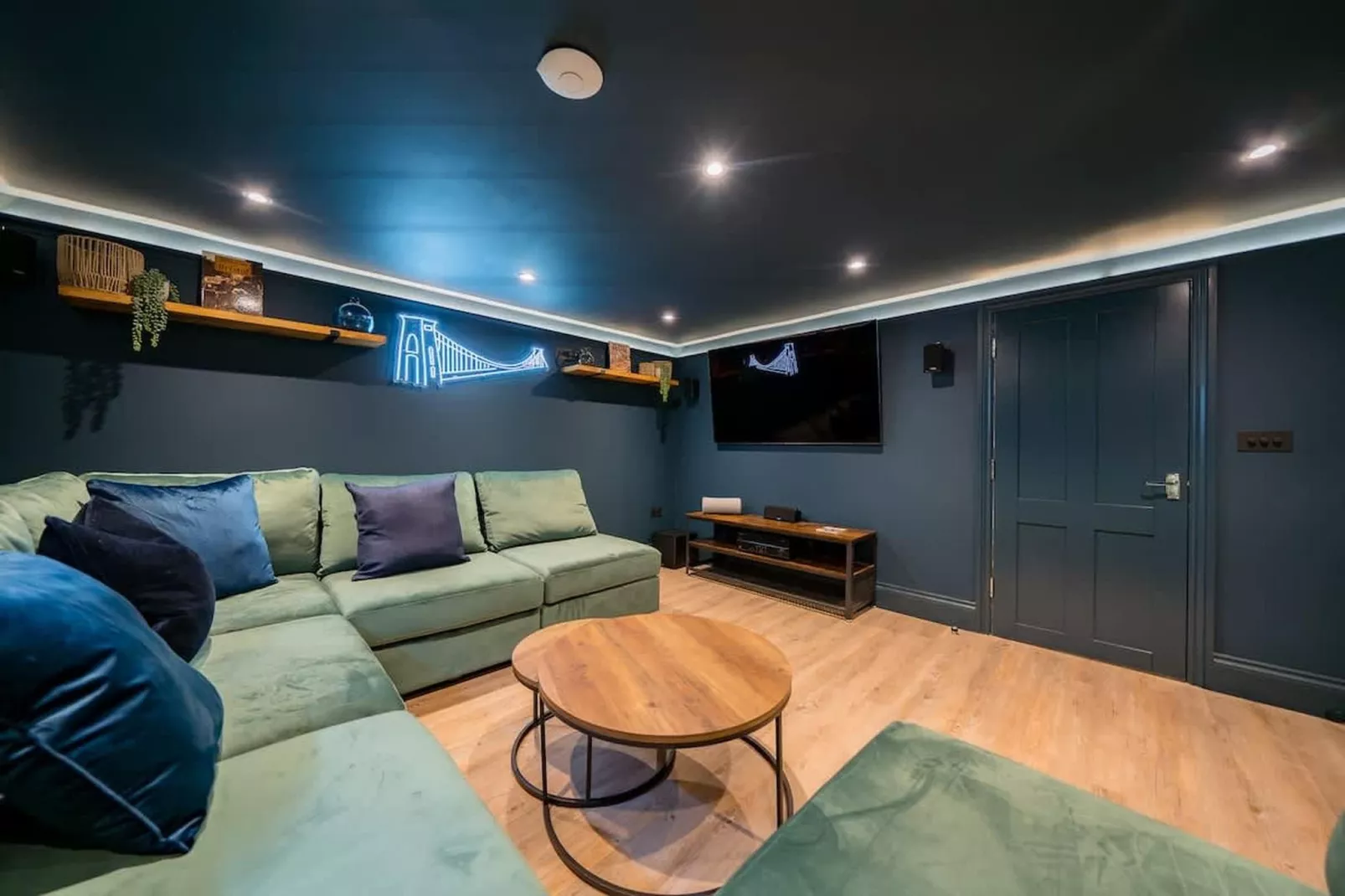 BS8 Bruton Pl 2-Wohnzimmer