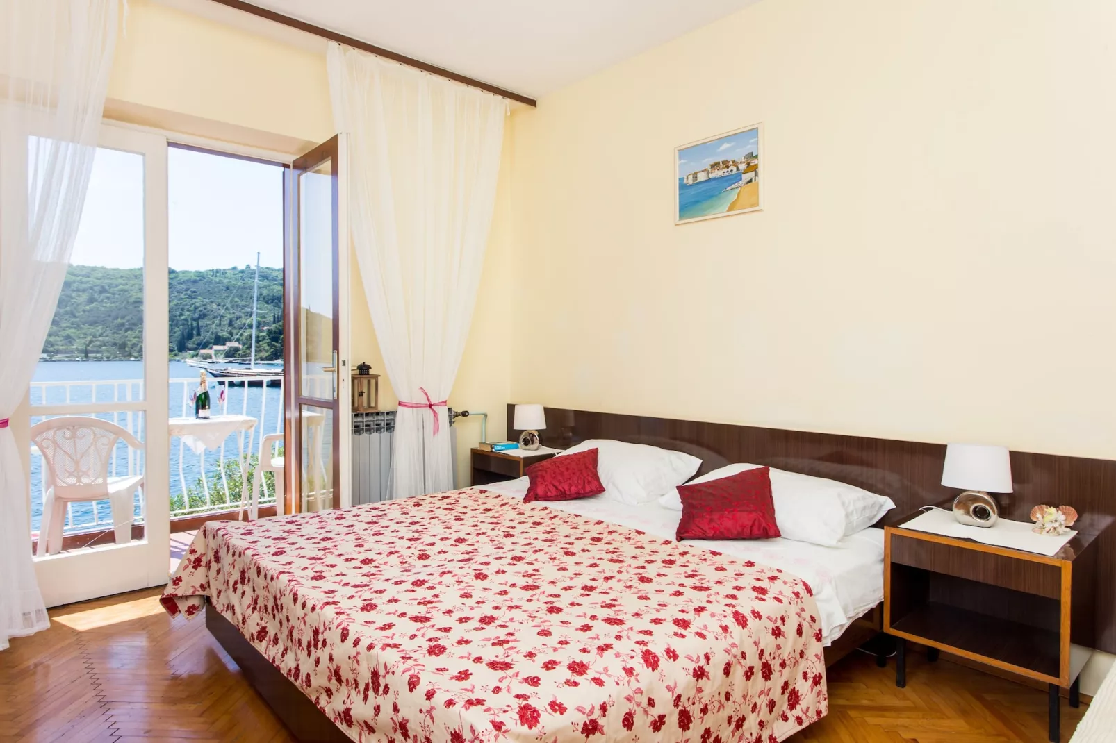 Villa Malfi - One-Bedroom Apartment with Sea View (A5)-Bedroom