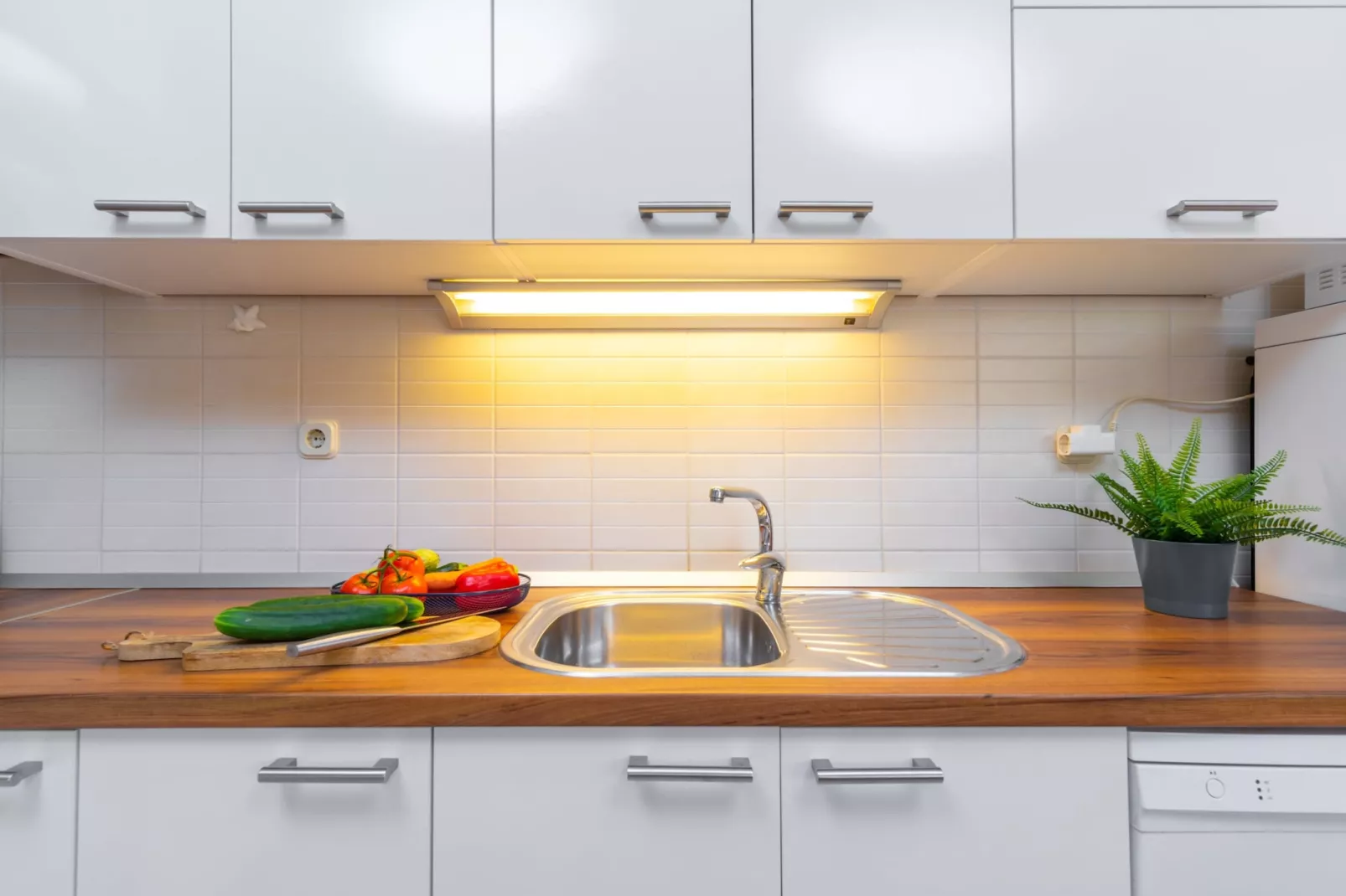 Holiday Home Diana -  Comfort Two Bedroom Apartment with Terrace and Sea View-Cuisine