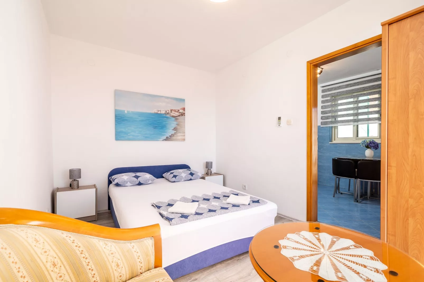 Apartment & Rooms Alan - One Bedroom Apartment with Balcony and Sea View-Bedroom