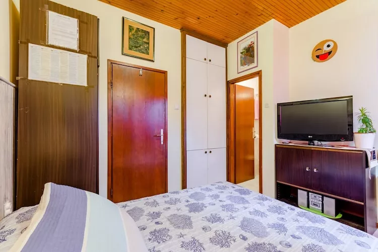 Studio Apartment Silvana (ST) - Studio Apartmen near the Park-Wohnzimmer