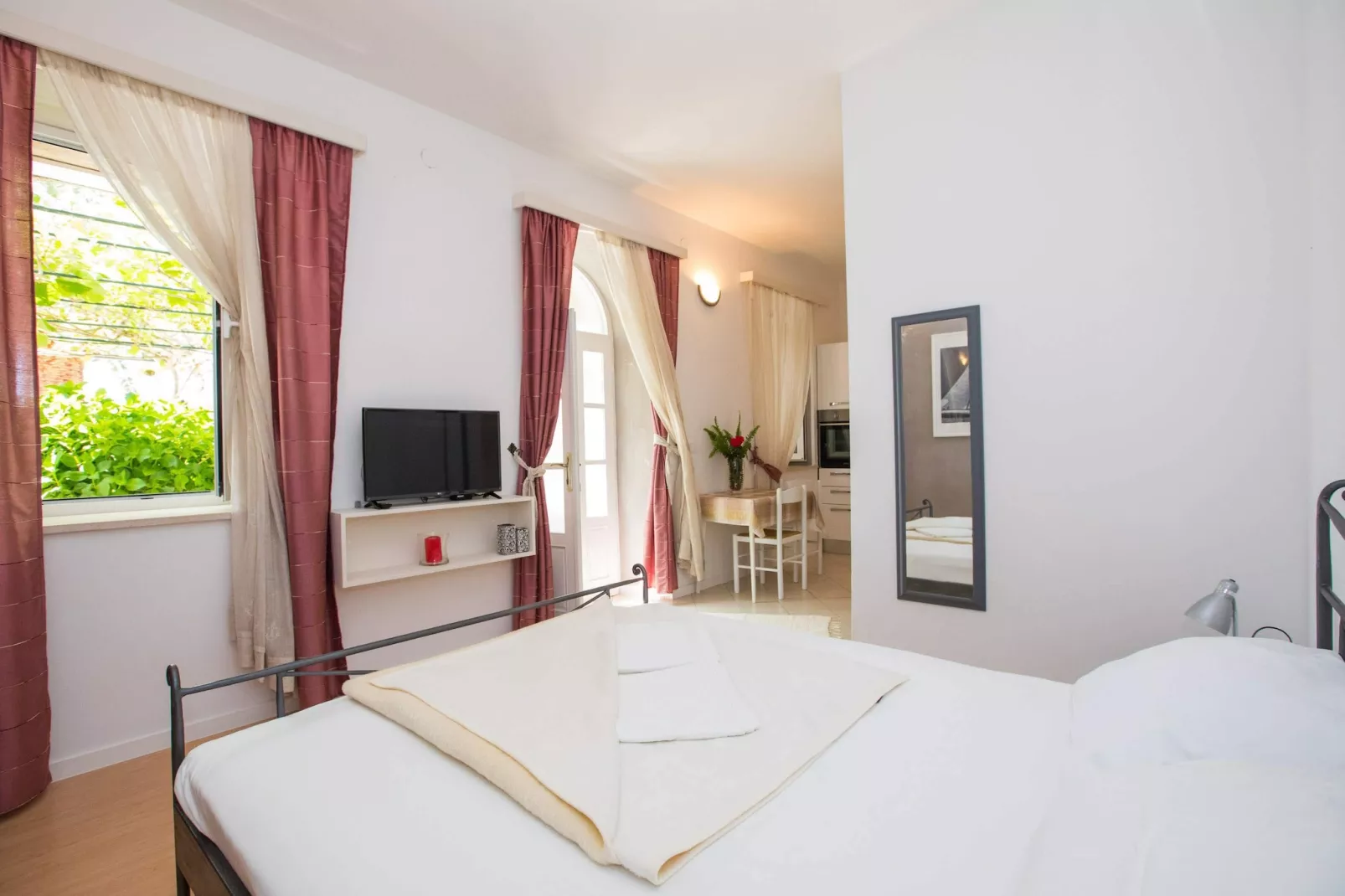 Apartments Vidak - Studio Apartment with Terrace and Sea View - (A2)-Bedroom