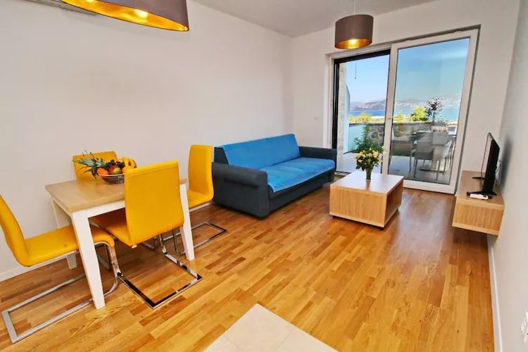 Apartments Kula - One Bedroom Apartment with Terrace C1-Esszimmer