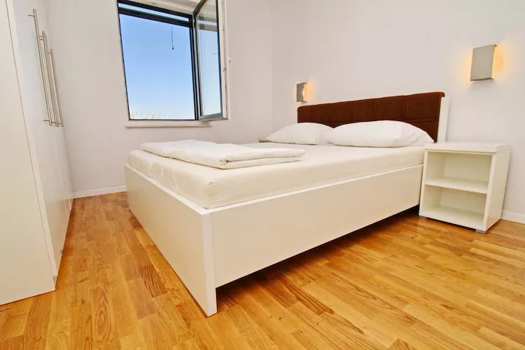 Apartments Kula - Two Bedroom Apartment with Terrace and Sea View C4 - Schlafzimmer