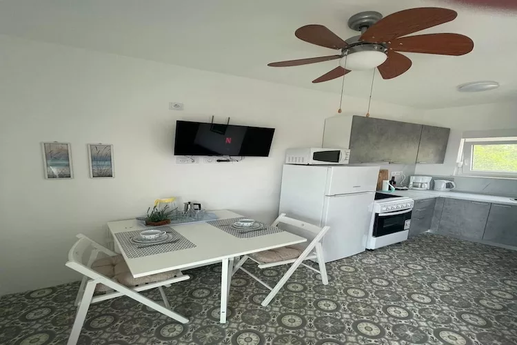 Apartments Sun 4 You - One Bedroom Apartment with Terrace and Sea View (Apartment 1) - Küche