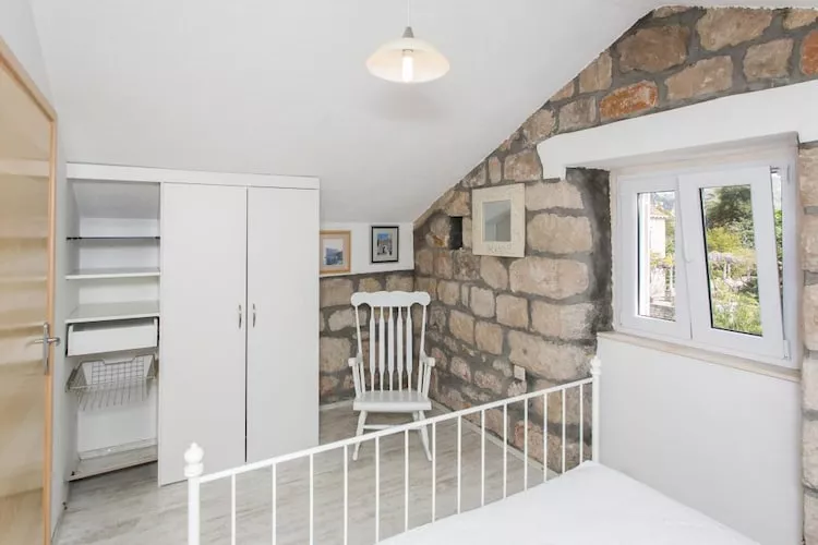 Apartment Heart of Dubrovnik - One-Bedroom Apartment with Terrace-Bedroom