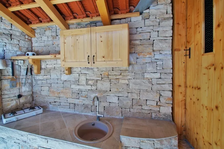 Stone House Mia - Two Bedroom Stone House with Terrace and Sea View-Küche